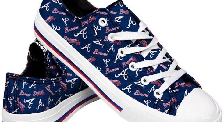 Atlanta Braves Womens Low Top Repeat Print Canvas Shoes